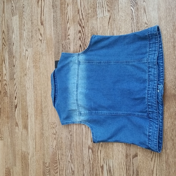 (L) NWT Allegra K Women's 100% Cotton Button Up Denim Vest Layer Classic Western - Picture 7 of 7